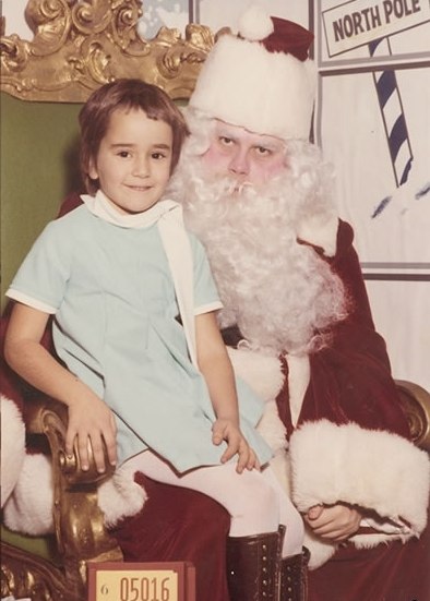 Funny, Weird, and Scary Santa Pics & Vids - CreepySantaPhotos.com-1