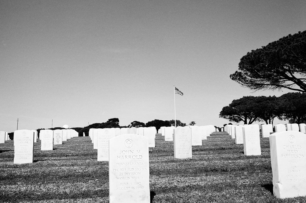 Luke-VanVoorhis-WitnessThis-California Winter-In-Black-And-White-04