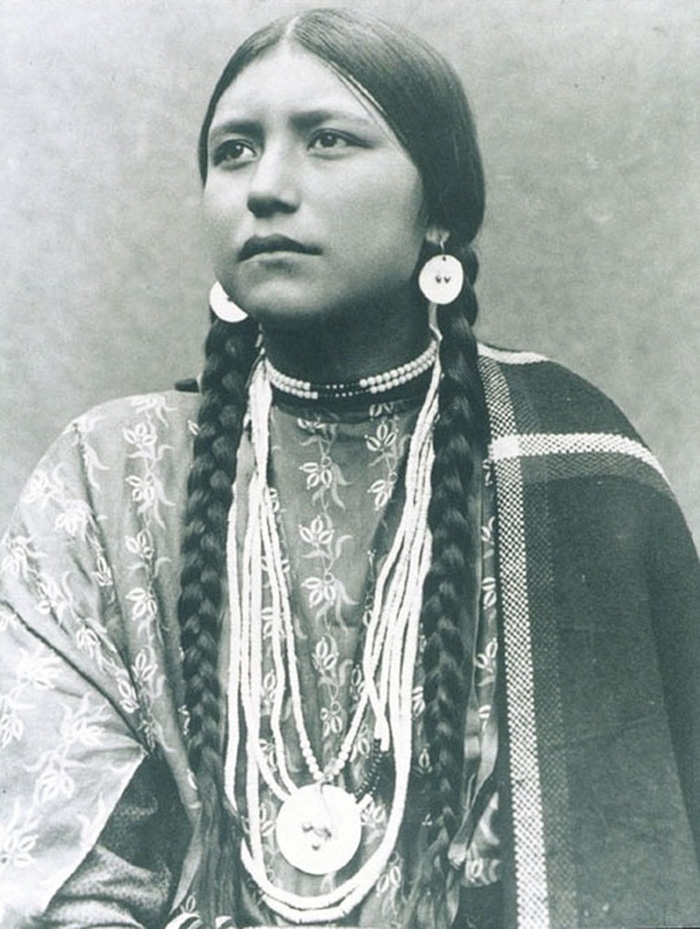 portrait of a native american girl