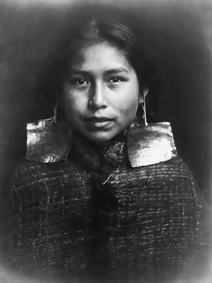 portraits of native american girls