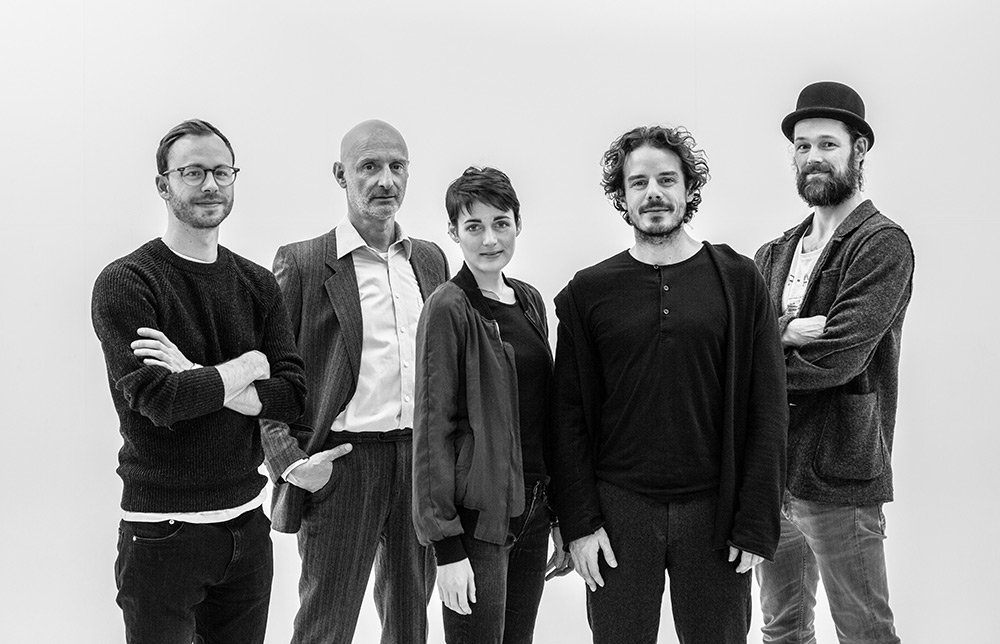 The team behind THE DARK ROOMS (left to right: Tobias Rechsteiner, Jürgen Schwämmle, Clara Cremer, Sven Sauer und Jerry Kowalsky)