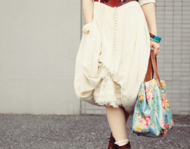 Contrived To Charm Note Belt