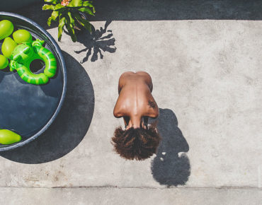 365 days nude photo project by Fernando Schlaepfer