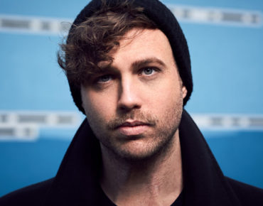 Crying Vessel by Saskia Uppenkamp